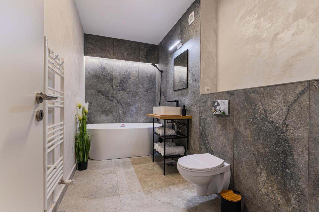 Koa - Pandora Apartments บราชอฟ ภายนอก รูปภาพ